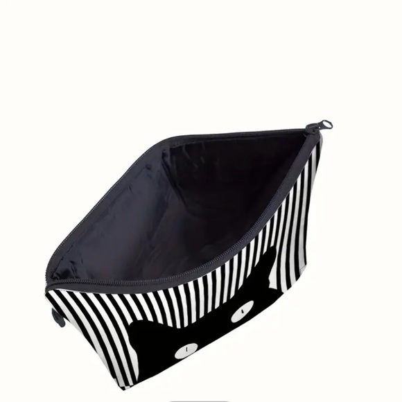 Black cat striped makeup bag - Picture 3 of 4